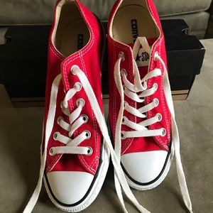Red converse